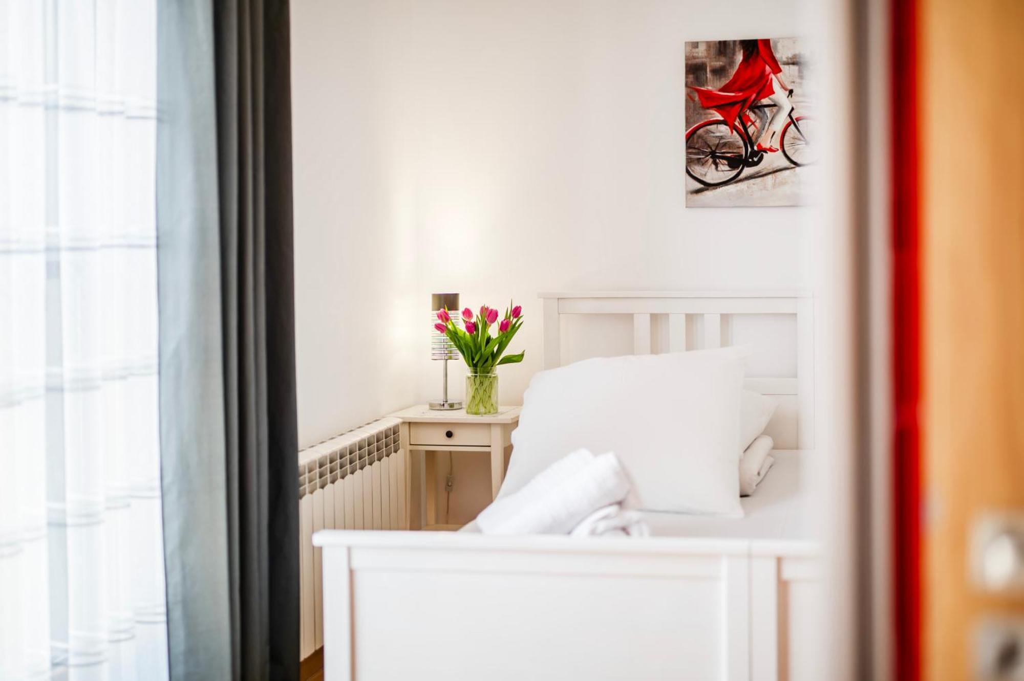 Appartement Neapol Parking Gratis Moxy Te&Am Cracow à Cracovie Extérieur photo